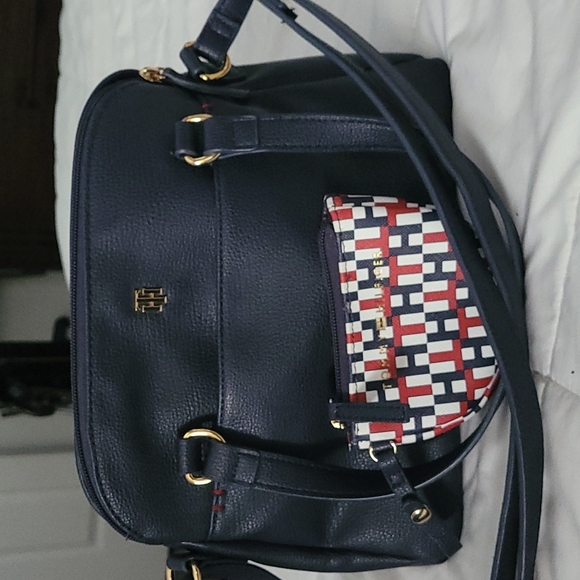 Navy purse - Picture 4 of 8